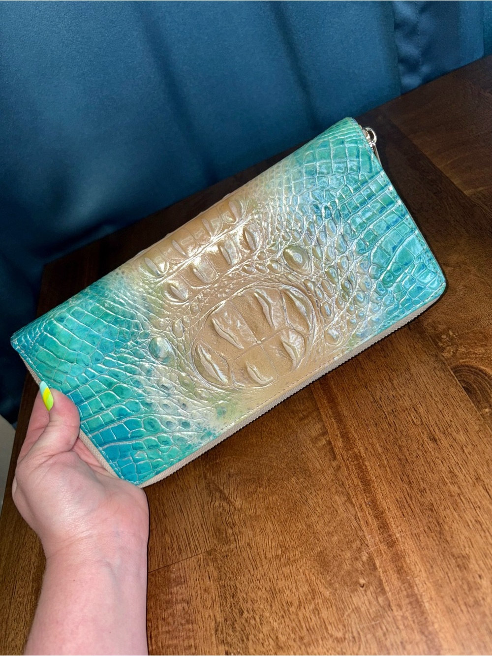 Brahmin GUC Skyler - Ocean Ombré - Travel Wallet/Clutch - FULL Eye - HTF, Rare - Picture 13 of 15